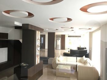 Hotel The Verda Carmona